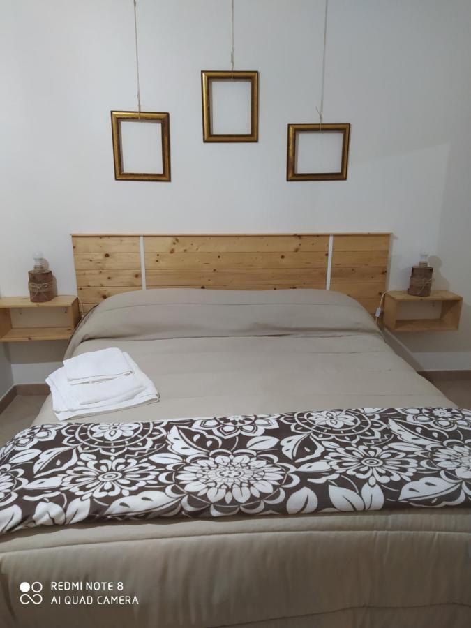 Room&breakfast Acquaviva Acquaviva Platani Exterior foto