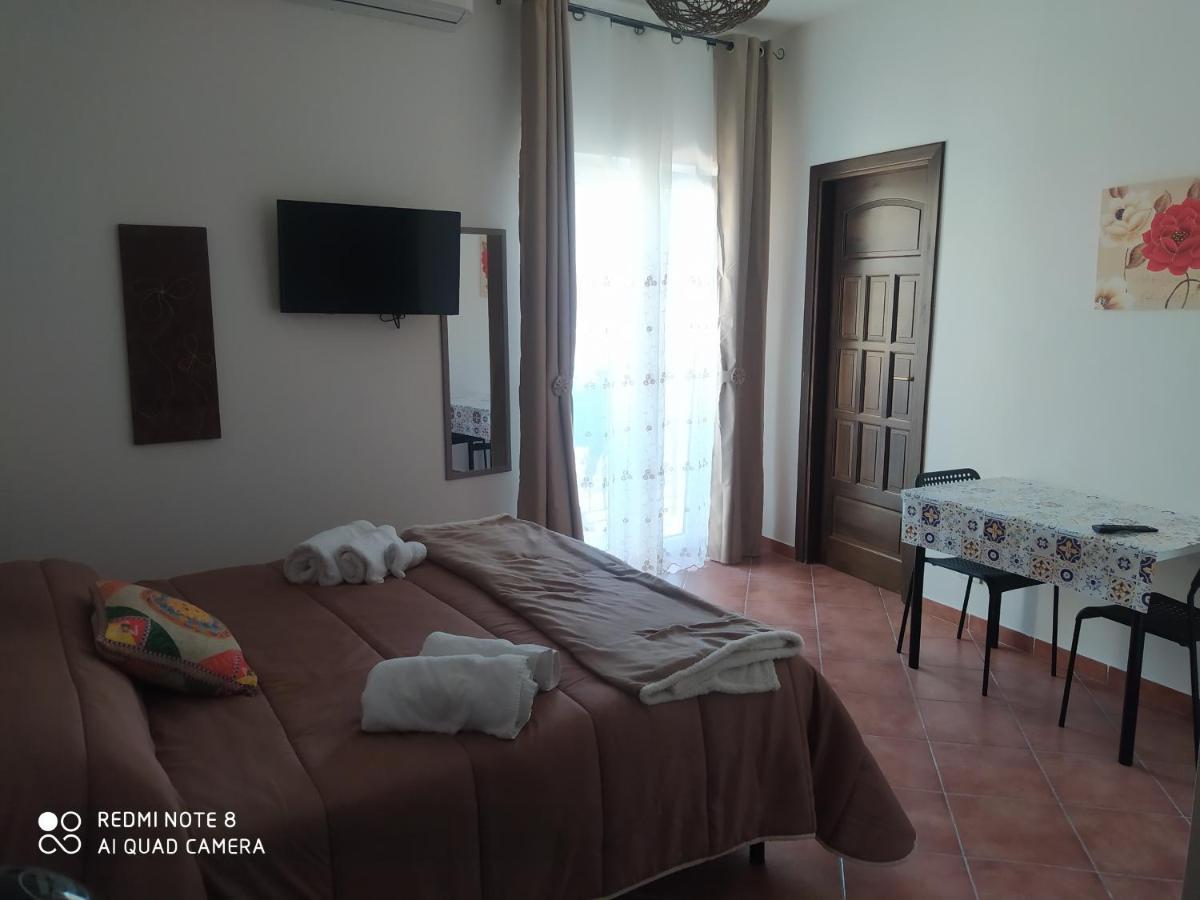 Room&breakfast Acquaviva Acquaviva Platani Exterior foto