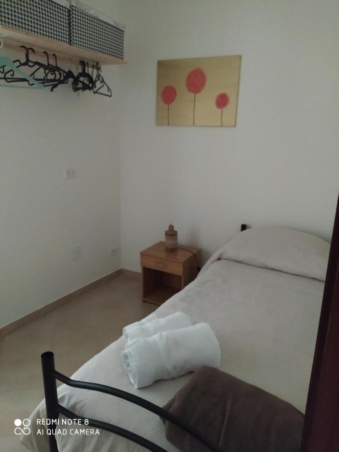 Room&breakfast Acquaviva Acquaviva Platani Exterior foto