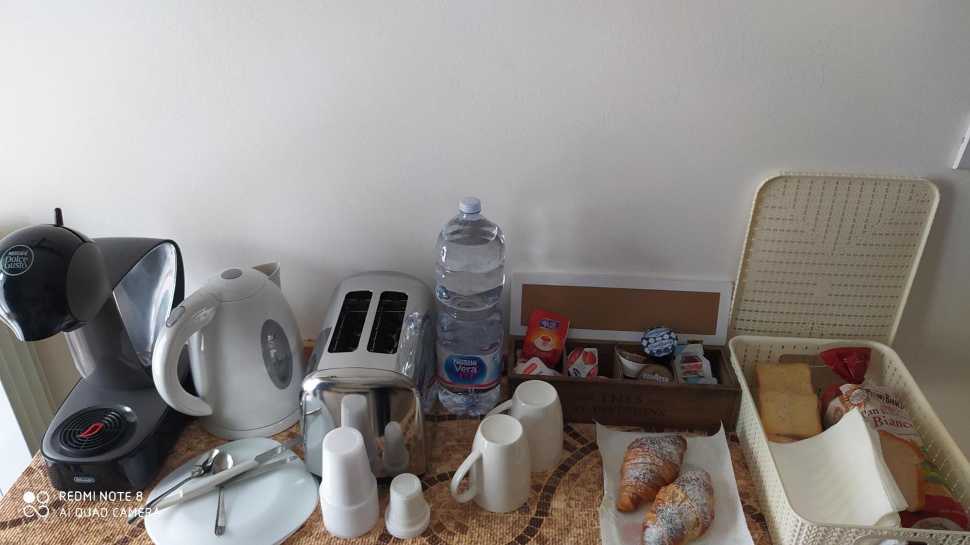 Room&breakfast Acquaviva Acquaviva Platani Quarto foto