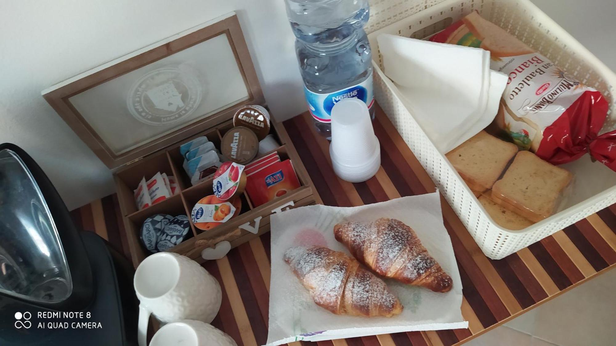 Room&breakfast Acquaviva Acquaviva Platani Quarto foto