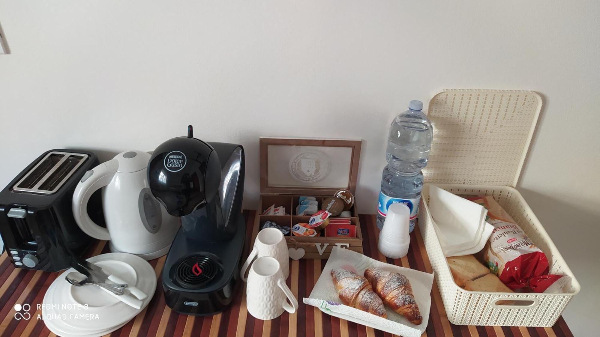 Room&breakfast Acquaviva Acquaviva Platani Quarto foto