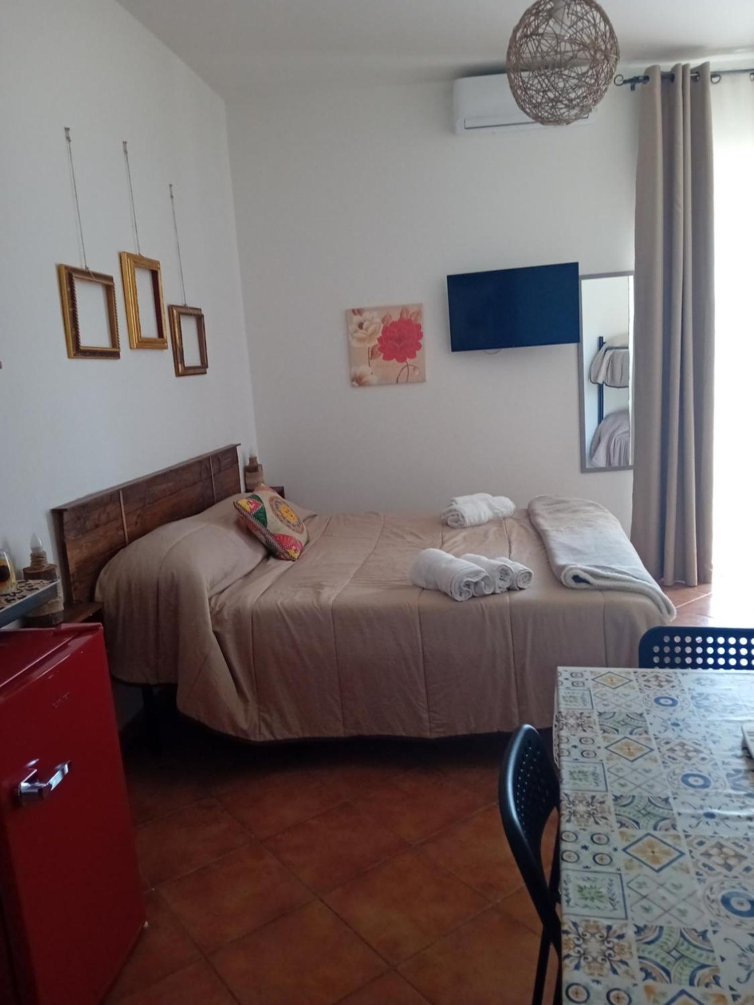 Room&breakfast Acquaviva Acquaviva Platani Quarto foto